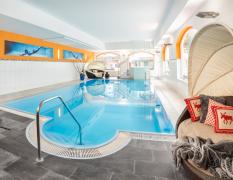 Hotel Lärchenhof Innenpool im Hotel Lärchenhof