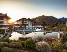 Hotel Schwaigerhof Stimmung Sommer Abendansicht